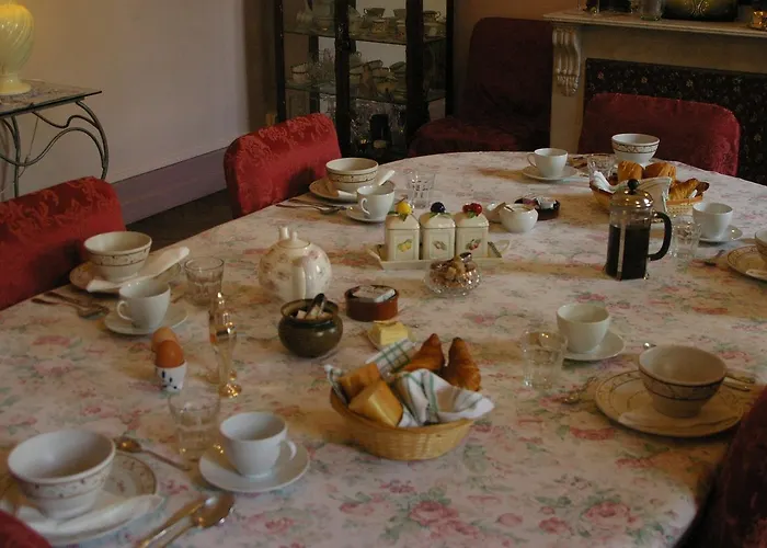 L'impasse Du Temple Bed & Breakfast Léran